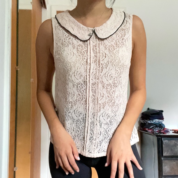 Vera Wang Other - Princess Vera Wang Lace Beaded Collar Tank Tank Blouse